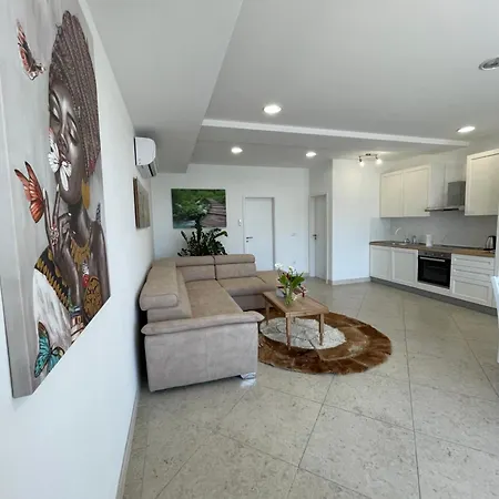 شقة Apartman Cecilia! *