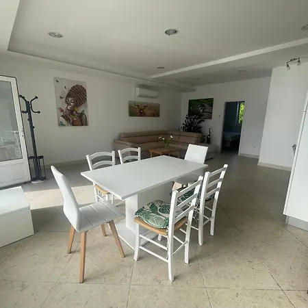 Apartman Cecilia! * Marčelji