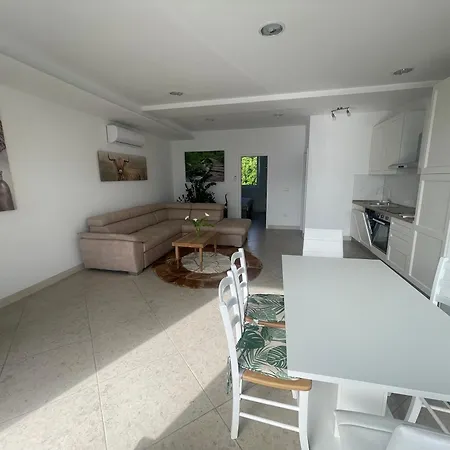 Apartman Cecilia! * Marčelji